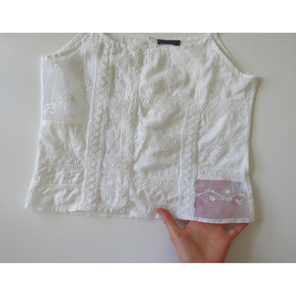 Vintage Italian XTRA Camisole, Romantic White Collection, 90s Embroidery Detail